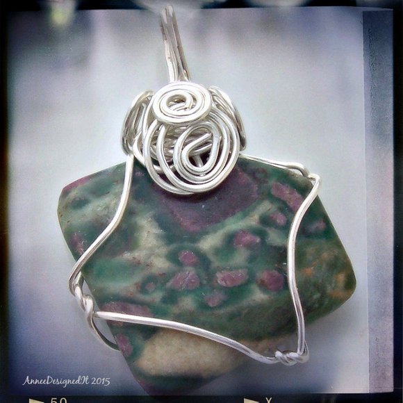 Unique One Of A Kind Jewellery & Artwork - Picture 6 of 7